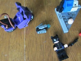 Lego set 6858 Catwoman Catcycle City Chase