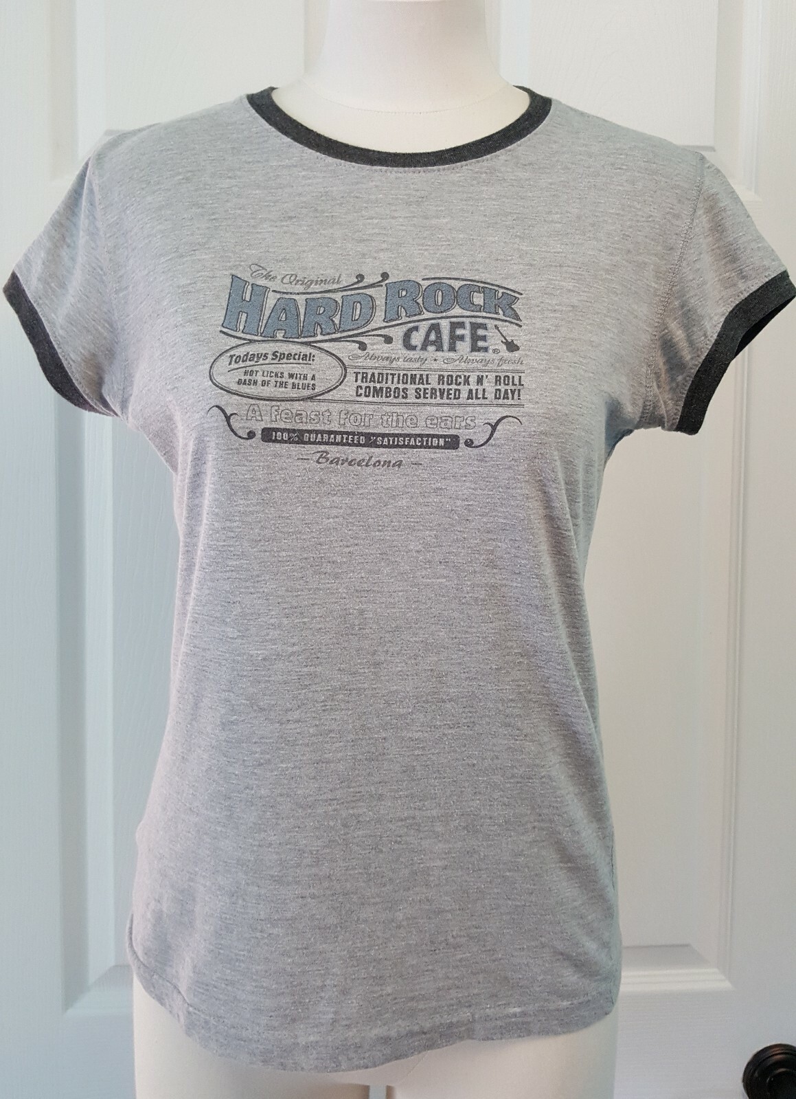 Hard Rock Barcelona Womens T-shirt Gray Size M