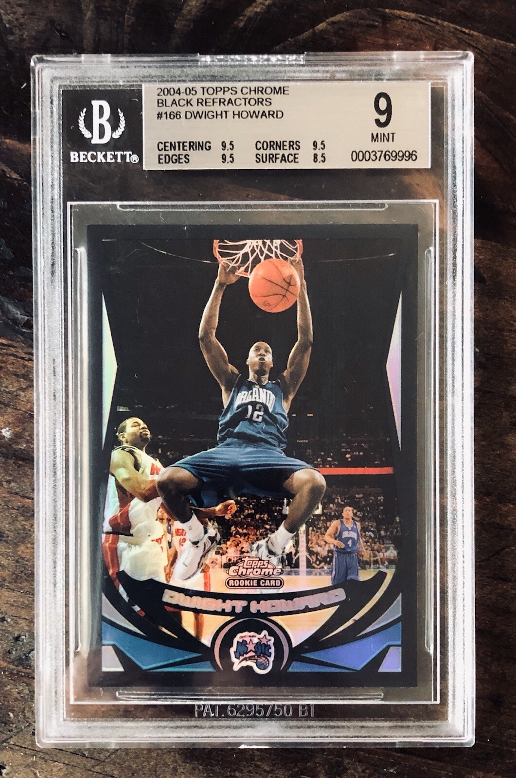 2004-05 Topps Chrome Black /500 Refractor Dwight Howard  #166 BGS 9 (.5 Away!)