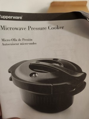 Tupperware Microwave Pressure Cooker Red 
