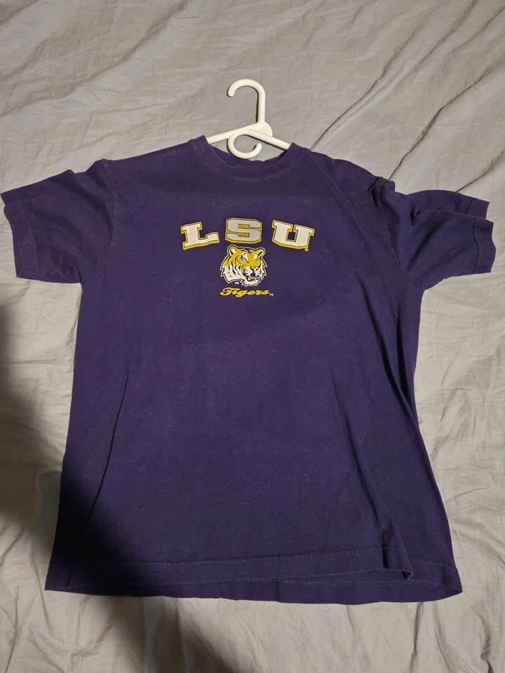 SALE Bundle Of T Men's Shirts Move Out Sale - Image 3 of 4