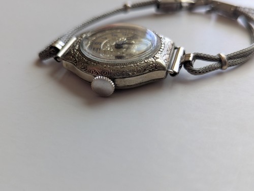 Stunning Antique Ladies Helbros Art Deco Wrist Watch Gold Face Working Perfectly - Picture 4 of 6