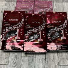 Lot Lindor Strawberry, Dark Chocolate, Cream Truffles 5.1 oz . Including 5 pack
