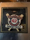 Vintage  Record Breaking 62 Home Runs Sammy Sosa pin by Peter David Chicago Cubs — photo 2