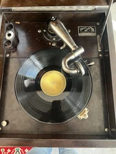 Antique   VICTOR VV-80 Hand Crank Victrola Record Player Phonograph