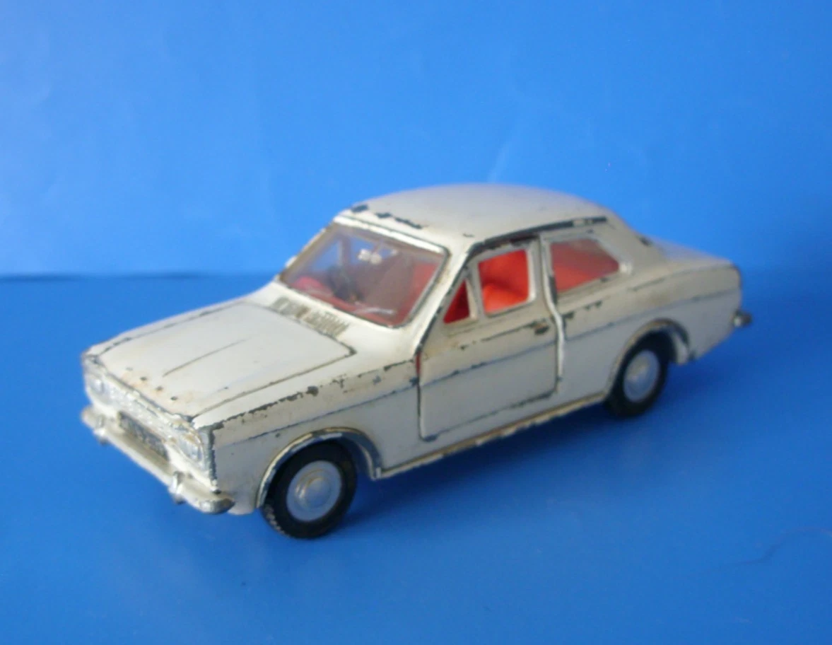 ミニカー Dinky Toys221 1969 made in the UK Dinky 1:43 Diecast Cars for sale | eBay