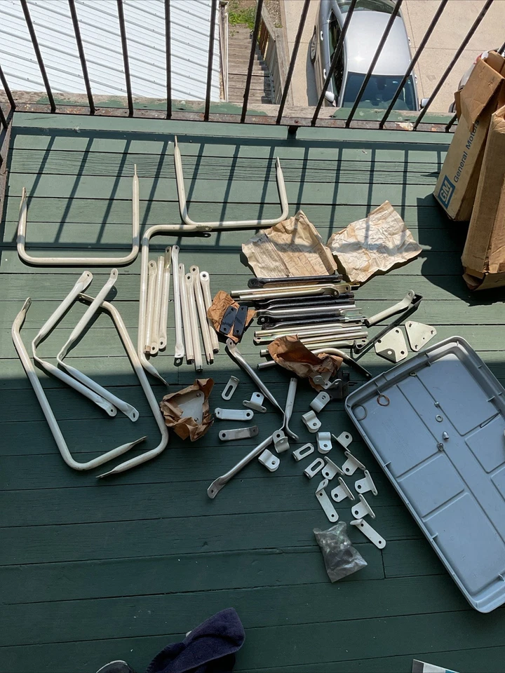 LOTE NOS CHEVY GMC CAMINHÃO ESPELHO EXTERNO Parcial CONJUNTOS Suportes Laterais Anos 1960 Anos 1970 - Imagem 2 de 4