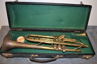 Vintage Barth Musikhaus Brass Trumpet in Case Stuttgart, Germany