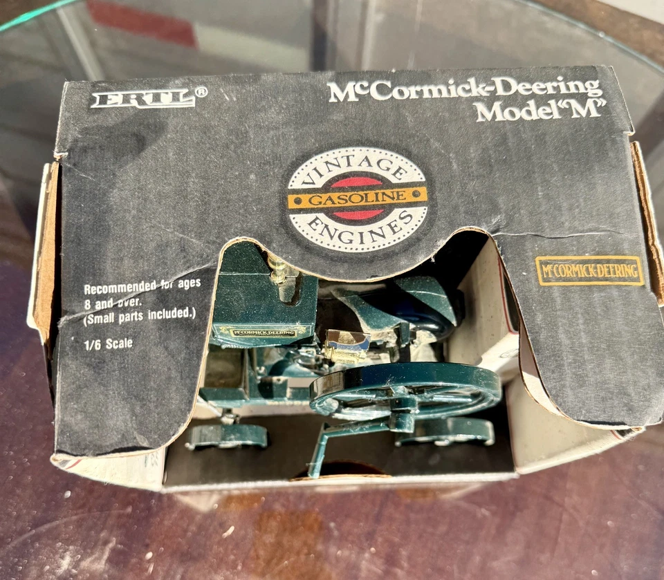 McCormick-Deering Model "M" Ertl 1/6 Scale Die-Cast Metal Toy #4351 NOS DUSTY - Image 3 of 4
