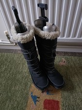 Clarks Wave Walk Black waterproof boots,  size 38/5D