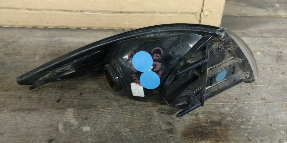 LÁMPARA DE ESQUINA/ESTACIONAMIENTO CHEVY CAVALIER LADO DEL CONDUCTOR OEM 2000-2002 Foto 2 de 2