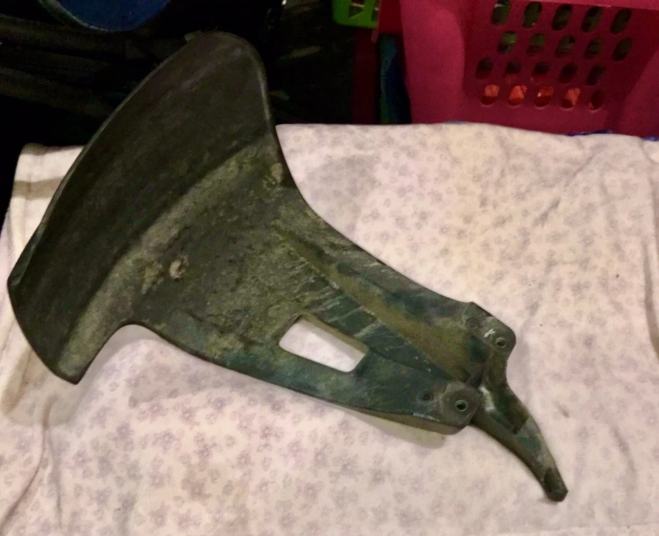 Guardabarros trasero BMW R1100GS Foto 4 de 4