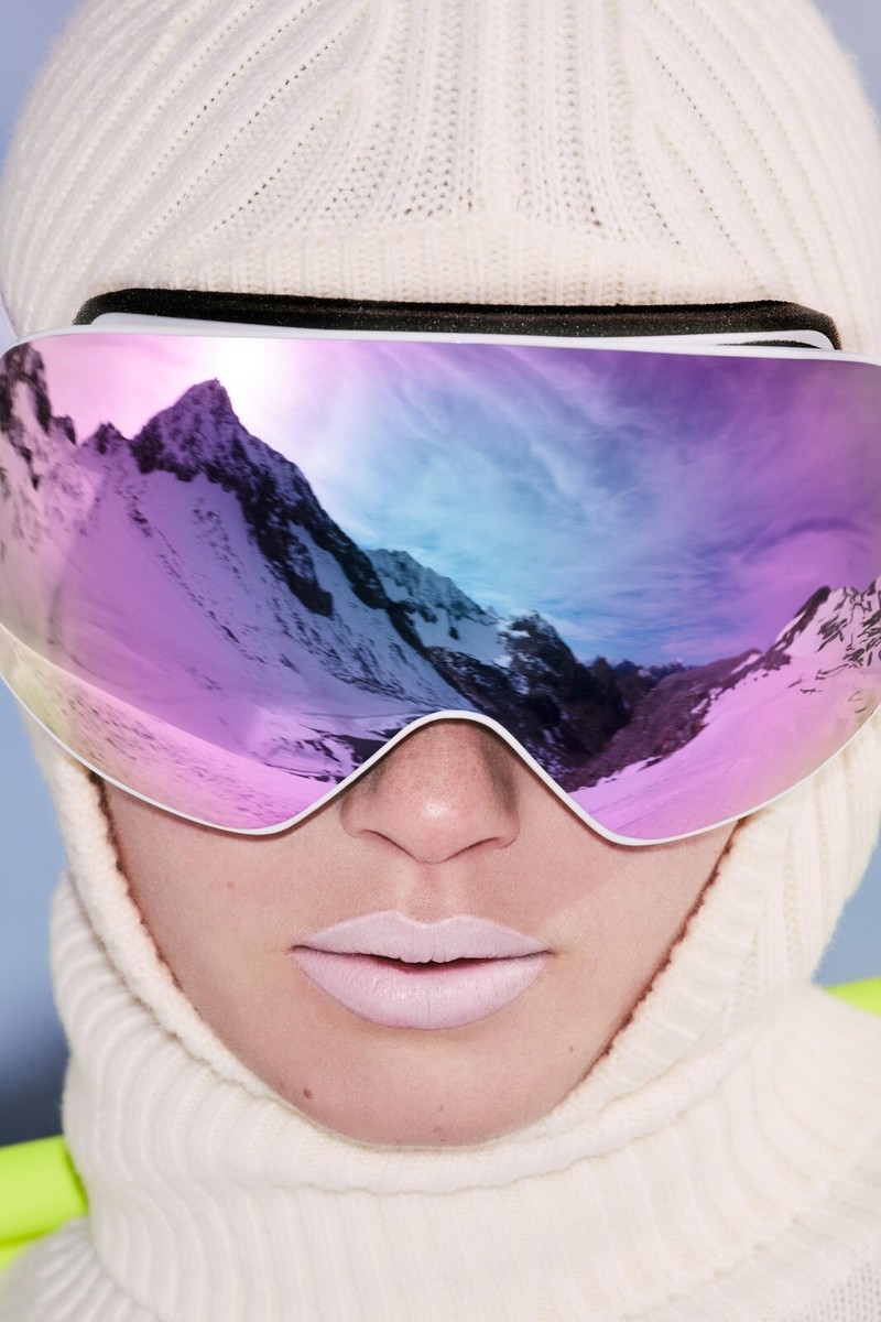 ZARA FW 2025 SKI COLLECTION ANTI-FOG PHOTOCHROMIC GOGGLES ZARA FW 2025 SKI COLLECTION ANTI-FOG PHOTOCHROMIC GOGGLES