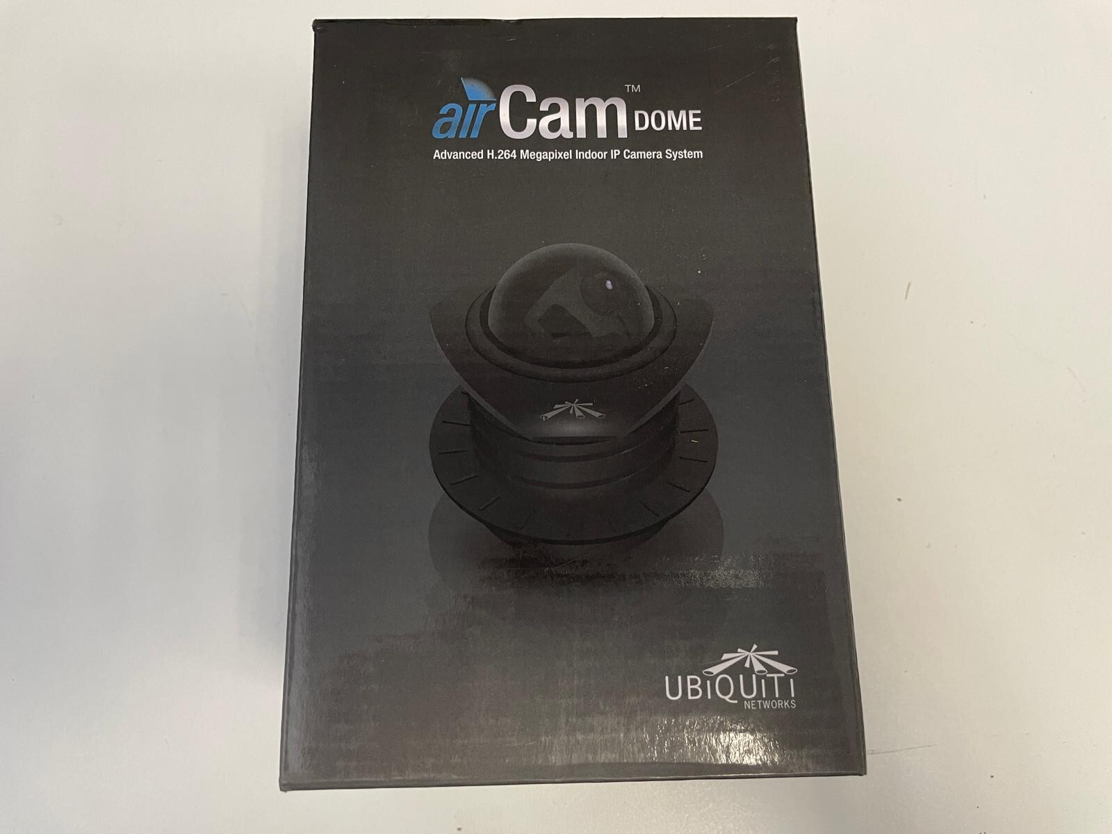 Ubiquiti airCam Dome | Sorveglianza IP 720p per Ufficio e Casa