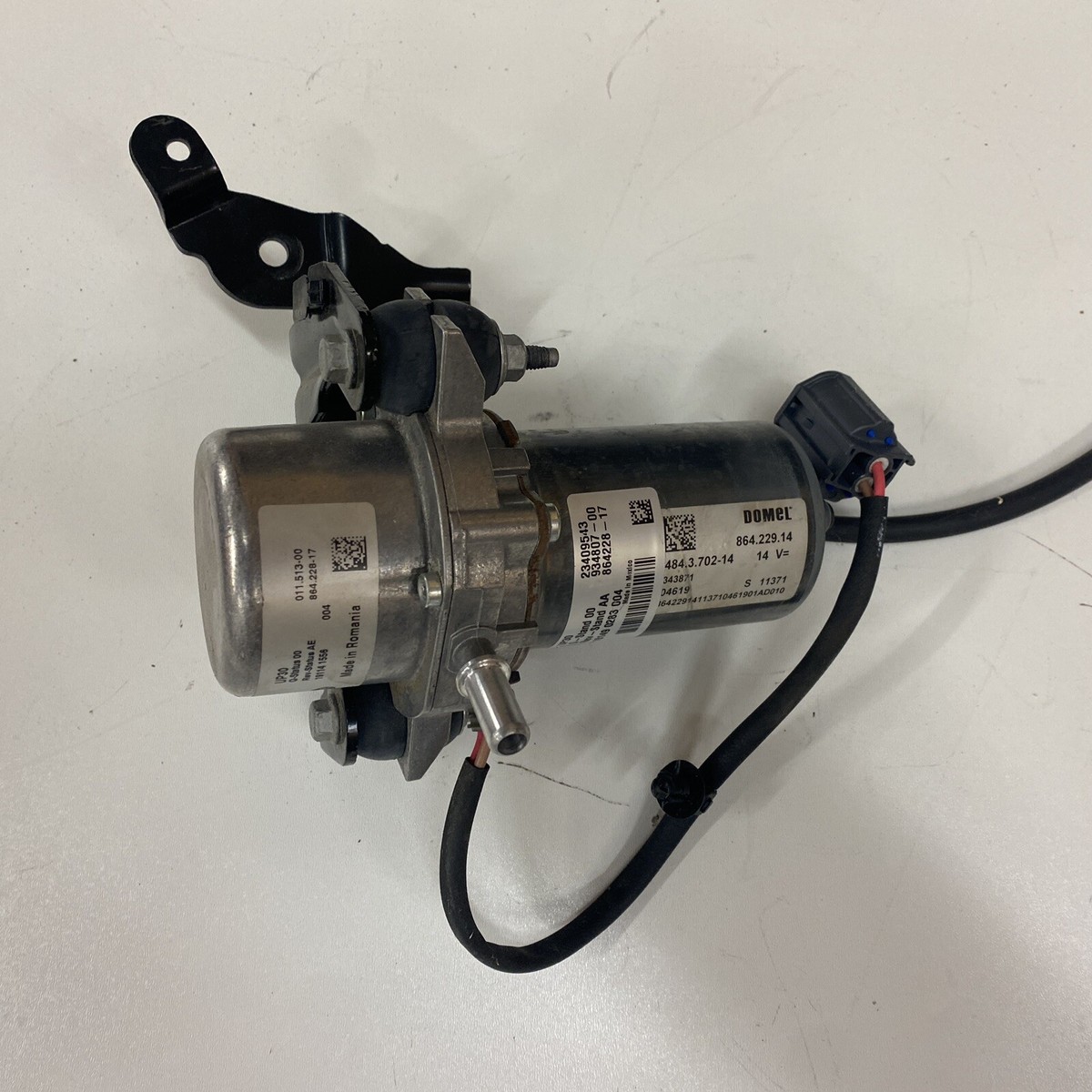 ACDelco GM Genuine Parts Power Brake Booster Vacuum Pump 23409543 