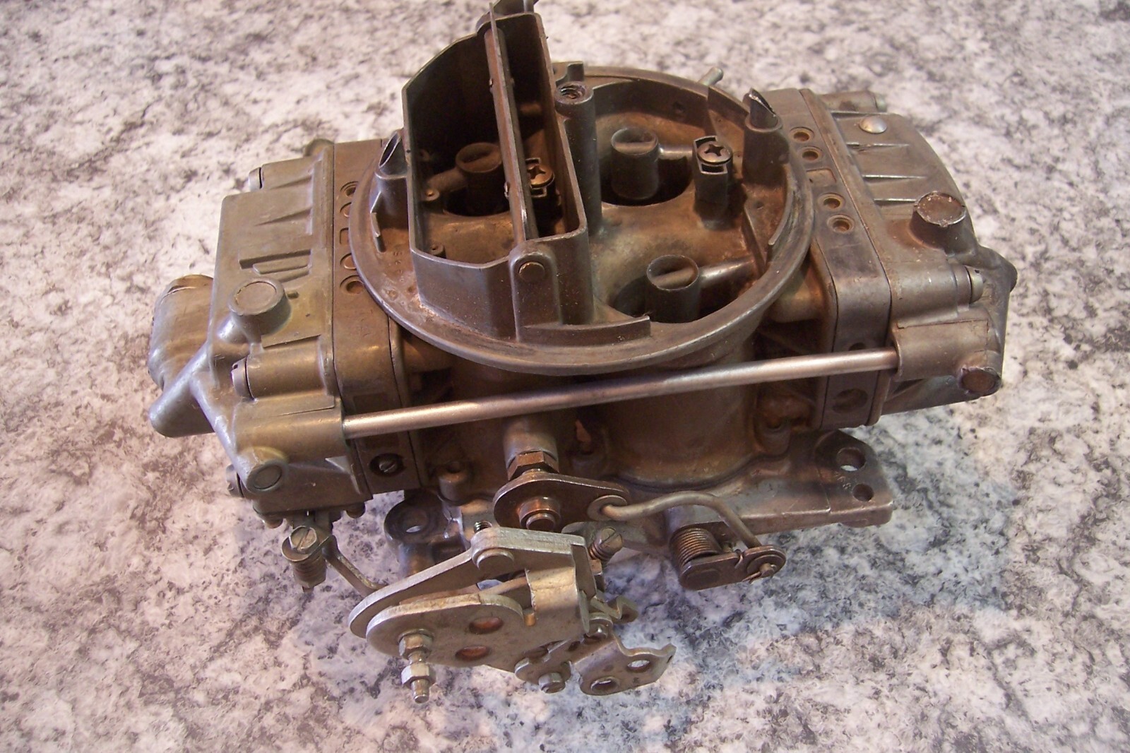 USED HOLLEY LIST 6468 650 CFM DBL. PUMPER 4 BBL. CARBURETOR QJET