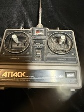 Telecomandi attacco Futaba vintage anni 80 FP-T2N NON TESTATI S6.1 SI ACCENDE BENE