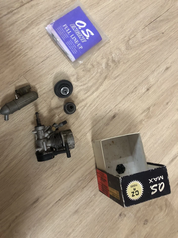 Motor Kyosho GS11 Vintage Funcionando — 第 3/4 张图片