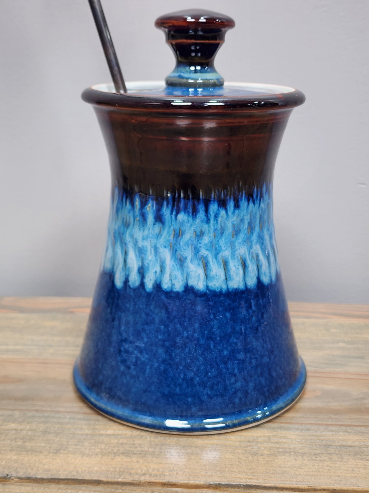 Georgetown Pottery Firelighter Firepot with Cast Iron Wand