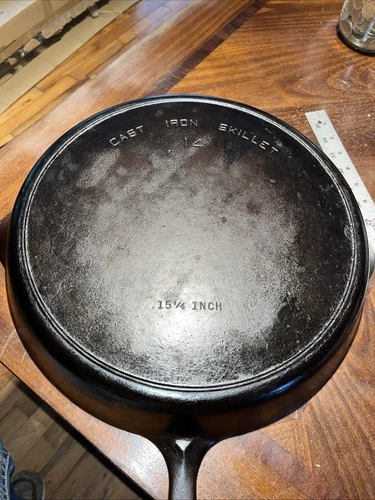 Cast Iron Pan Skillet #14 15.25" Wagner  as pictured