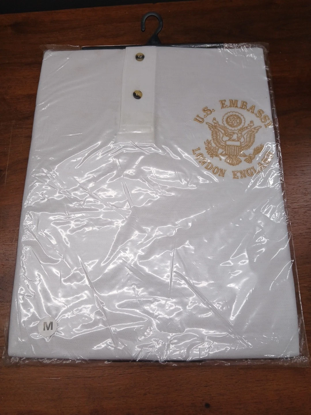 U.S. Embassy London England Men's White Short Sleeve Polo Shirt Size Medium