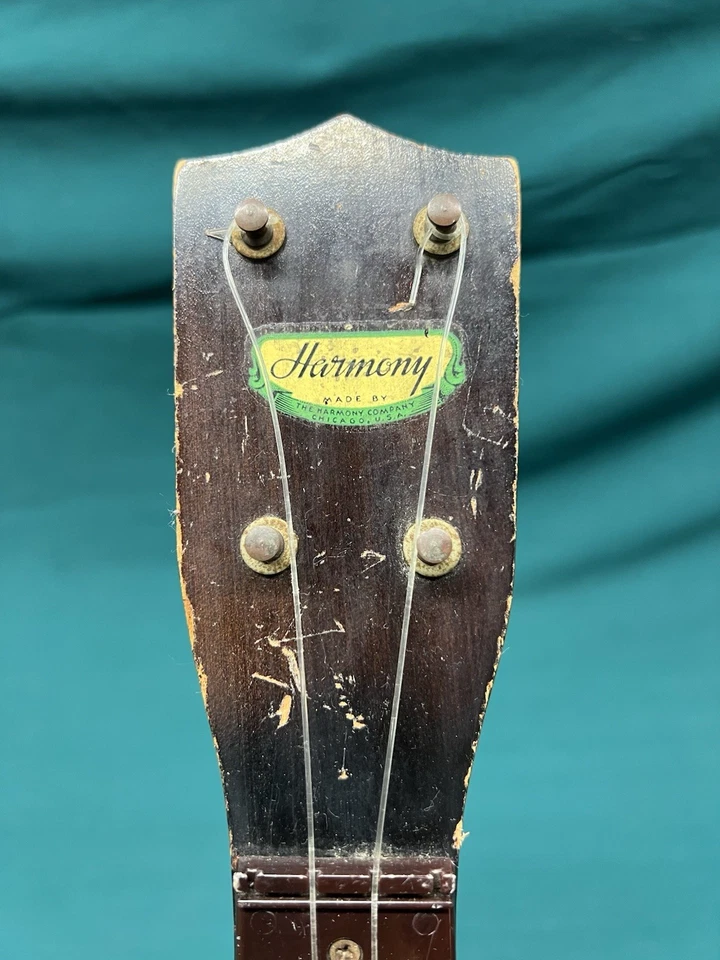 Par De Colección De Ukeleles Harmony Company y Duke Kahanamoku 21" Foto 4 de 4