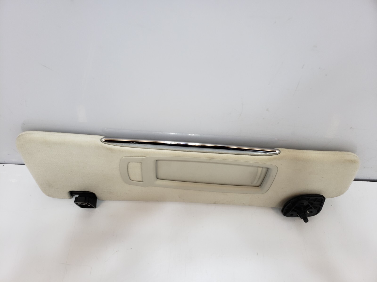 ✅ 10-14 OEM Rolls-Royce Ghost RR4 Front Left Driver Side Sun Visor Beige*