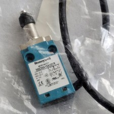 1Pce Honeywell NGCMA10AX01R Limit Switches