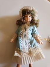 Show Stoppers Collectible Porcelain Doll  4" Victorian Treasure
