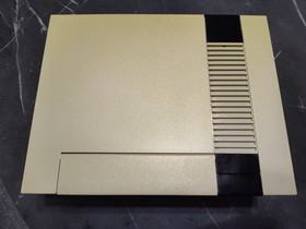 NES Console Bundle with Two Original Controllers, Super Mario/ Duckhunt