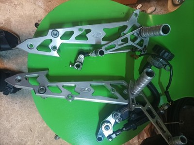 Yamaha Vmax v-max 1200 MEK zuruckverlegte Fußrastenanlage footrest rearset