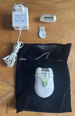 Philips Satinelle Sensitive 2-in-1 Epilierer  Set inklusive Zubehör incl Versand