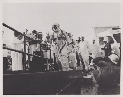  Gemini 5 | RARE NASA Cooper Conrad Astronauts Launch Preparation 10x8 Photo