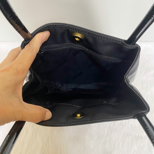 MOSCHINO Borsa tote vintage nera cuore pelle trapuntata nylon - Foto 11 di 12