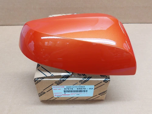 OEM TOYOTA TACOMA MIRROR COVER PASSENGER SIDE WITH TURN SIGNAL CUTOUT