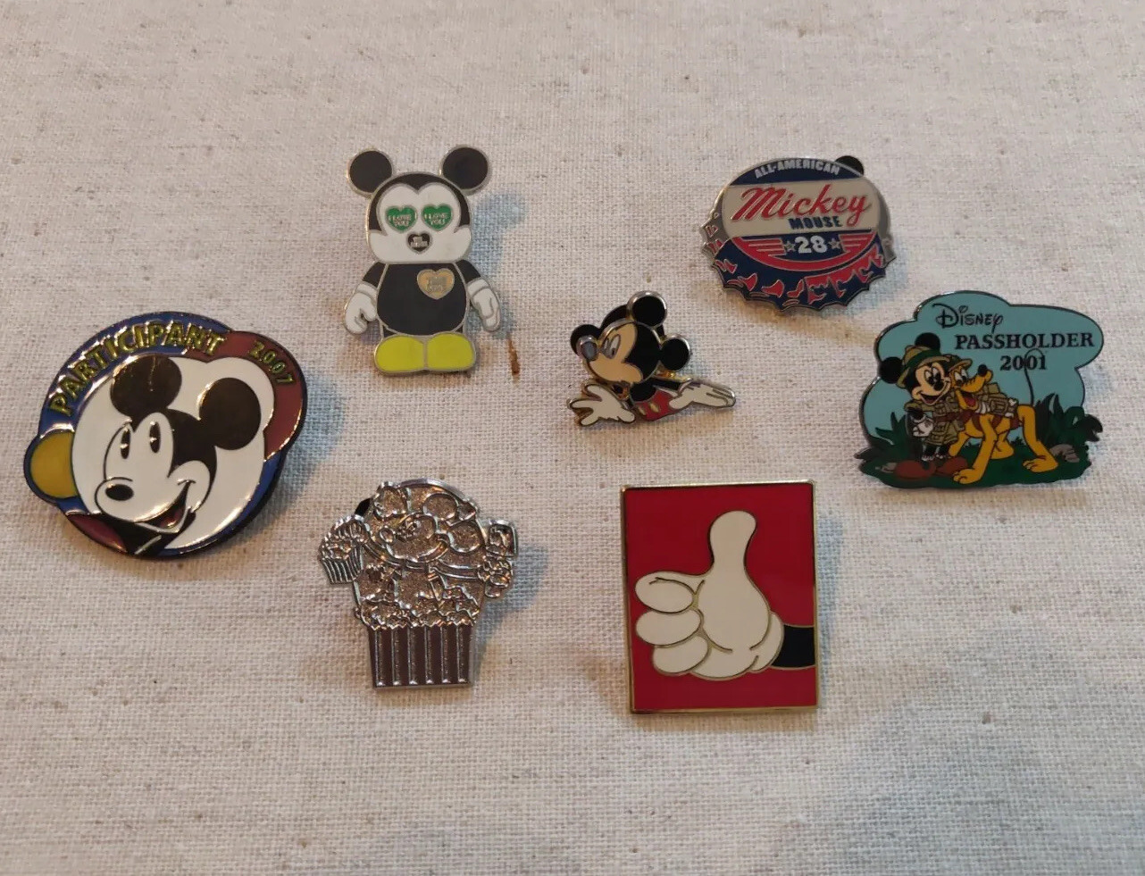 Set Of 7 Collectible Vintage Disney Mickey Pins. 