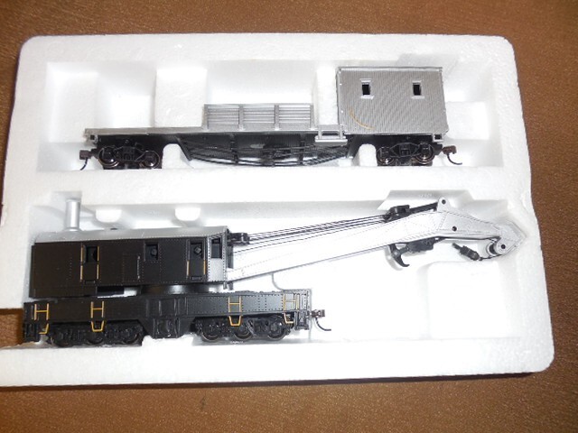 Picture 4 of 18