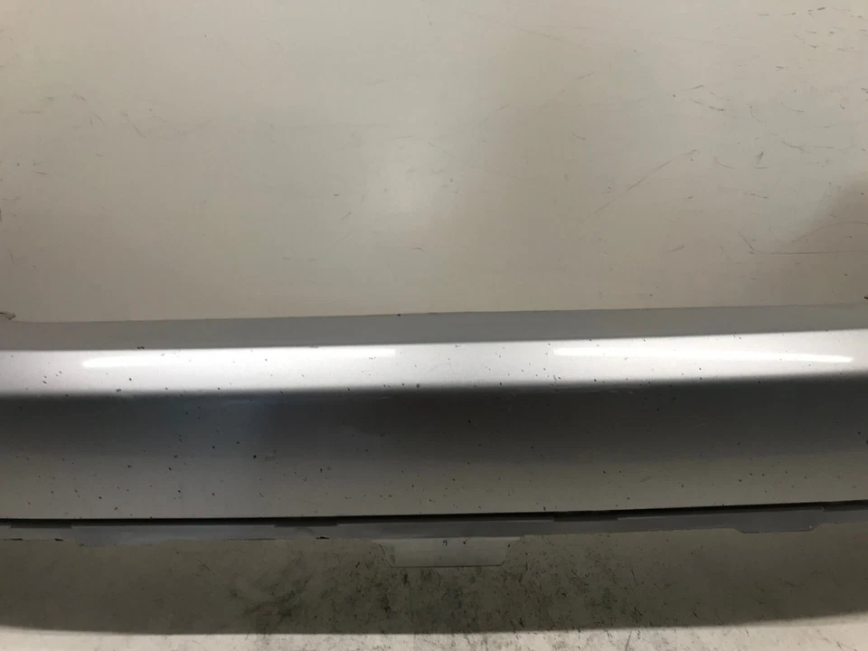 Front Upper Bumper Cover Silver 2010-2011 Honda CR-V 71101-SWA-ZZ00 OEM - Image 3 of 4