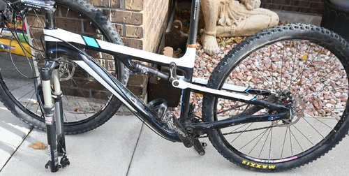 2011 Trek Superfly Elite Carbon Fiber