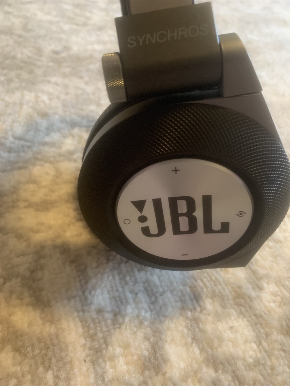 JBL Synchros E50BT Headphones - Black 