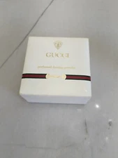 Vintage GUCCI perfumed Dusting Powder 4.5 oz display