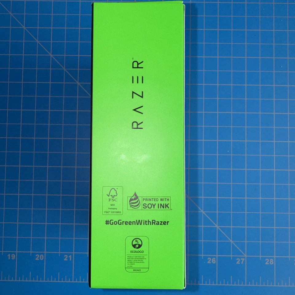 Razer DeathAdder Essential Wired Gaming Mouse 6400 DPI |WHITE. FREE SHIPPING! - Image 2 of 4