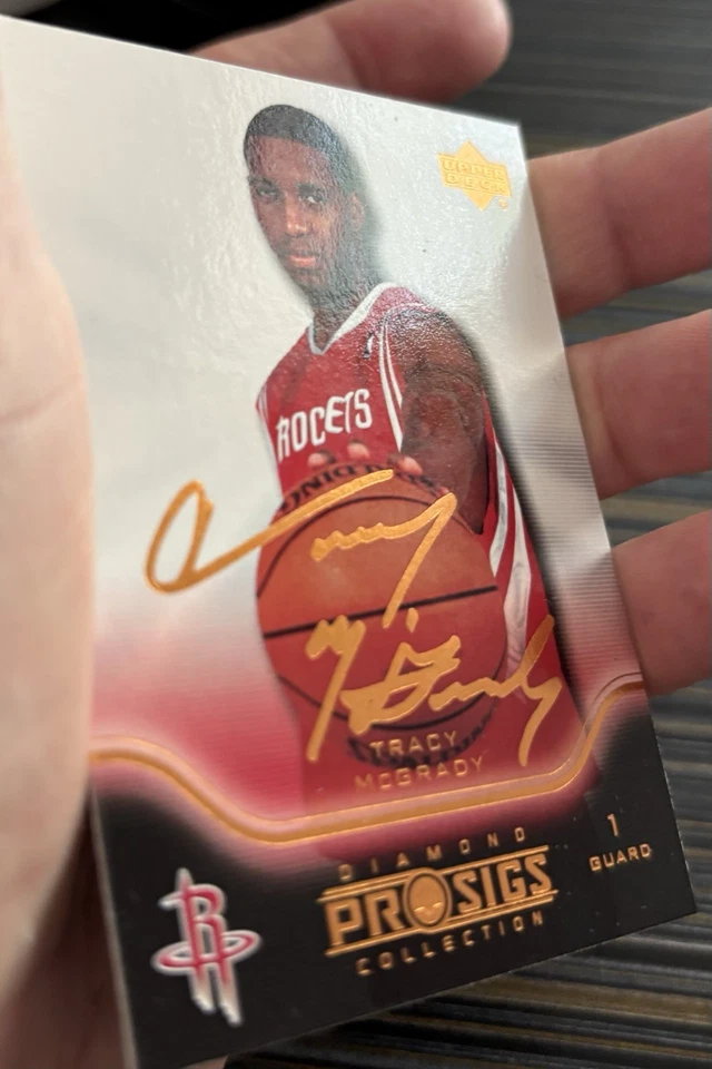 2004-05 Tracy McGrady Upper Deck Diamond Pro Sigs Autographed #30.  Mint! - Image 2 of 3