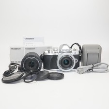 Olympus OM-D E-M10 Mark III Dual Lens Kit 14-42mm 40-150mm Excellent Condition