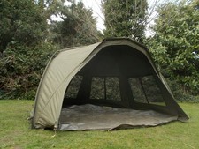 Trakker Tempest 100 Bivvy 1man fishing brolly FISHING SET UP