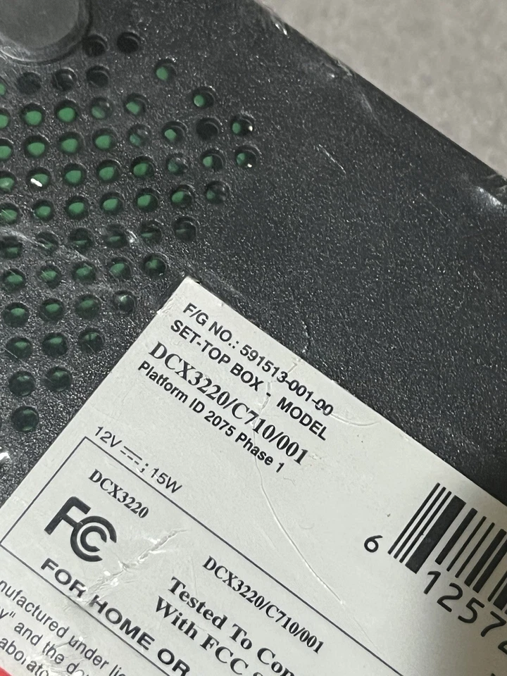 Arris DCX3220e Set-Top Box (DCX3220/C710/001) W/ Power Adapter - Image 2 of 4