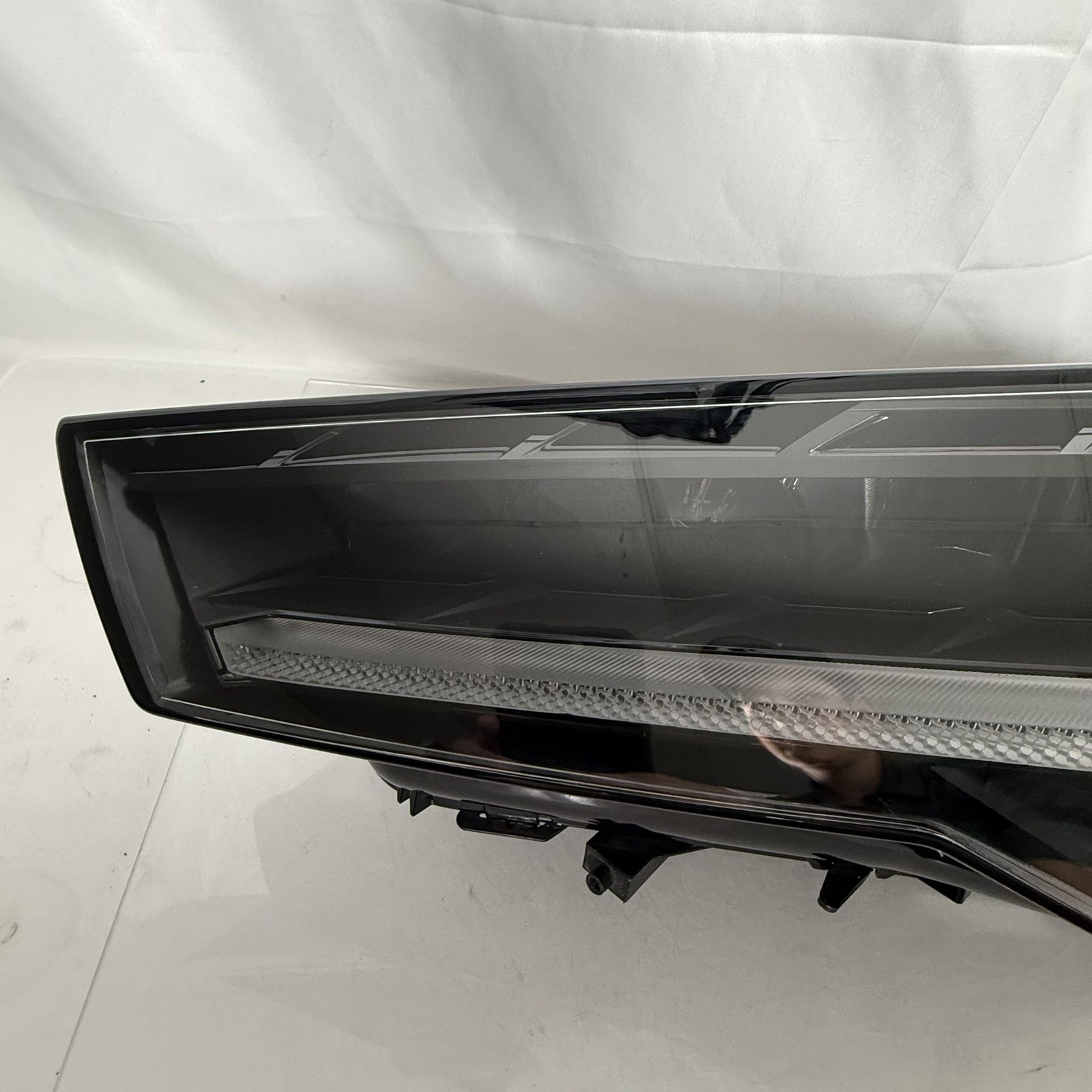 2019-2022 Lamborghini Urus Full LED Left Driver Headlight OEM 4ML941035E