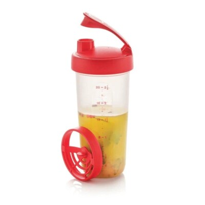 Tupperware Quick Shake Blender Mixer Shaker 20 oz. Mixer Gravy Maker Red