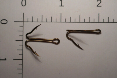100 MUSTAD #3 DOUBLE LIVE BAIT HOOKS HOLLOW POINT RINGED BRONZED NORWAY 35881