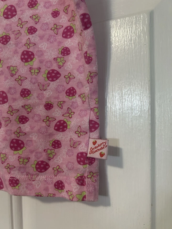Vintage Y2K Strawberry Shortcake Tank Top Girls Youth Size 6/6X 2006 - Image 4 of 4